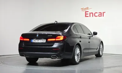 BMW 5-Series 2023, 39621 км, за 34000000 KRW