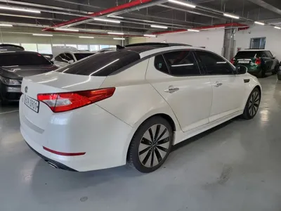 Kia K5 2011, 272700 км, за 3490000 KRW