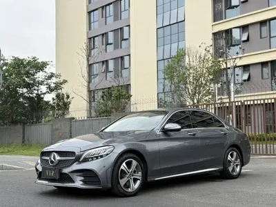 Mercedes-Benz C-Class · 2020 год