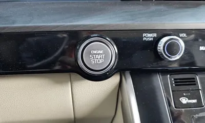 Kia Canival 2023, 105006 км, за 22000000 KRW - фото 27