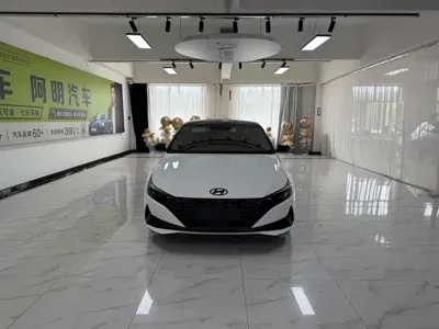 Hyundai Elantra 2022, 39800 км, за 85800 CNY - фото 2