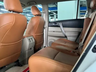 Toyota Highlander 2013, 250000 км, за 49800 CNY - фото 6