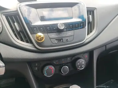 Chevrolet Cavalier 2016, 99000 км, за 20299 CNY - фото 13