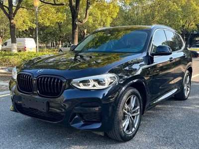 BMW X3 · 2022 год