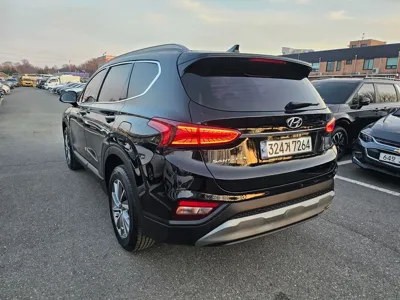 Hyundai Santafe 2019, 93200 км, за 19800000 KRW