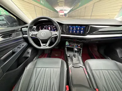 Volkswagen Passat 2023, 51000 км, за 129800 CNY - фото 9