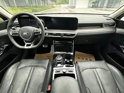 Kia K5 2020, 54000 км, за 68800 CNY