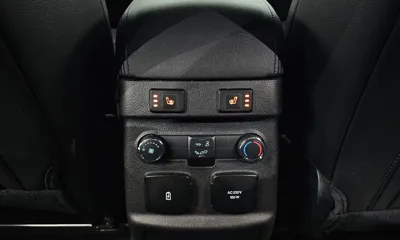 Ford Explorer 2018, 74312 км, за 18900000 KRW - фото 19