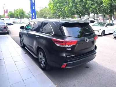 Toyota Highlander 2019, 94500 км, за 109200 CNY - фото 23