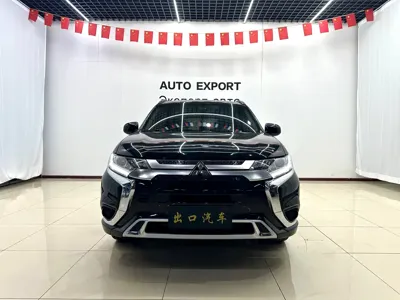 Mitsubishi Outlander 2022, 30000 км, за 108800 CNY - фото 2