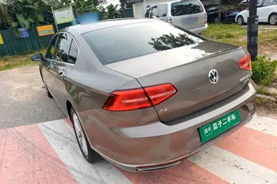 Volkswagen Magotan 2018, 160799 км, за 84378.56 CNY