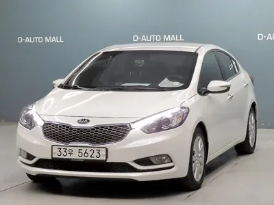 Kia K3 · 2013 год