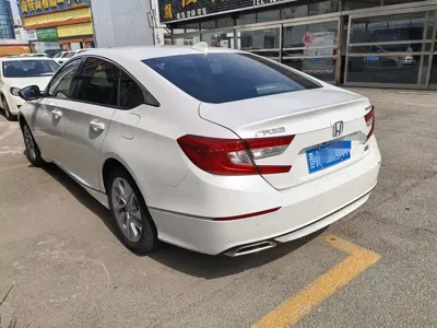 Honda Accord 2021, 60000 км, за 86800 CNY - фото 8