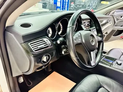 Mercedes-Benz CLS 2014, 70000 км, за 89800 CNY - фото 28