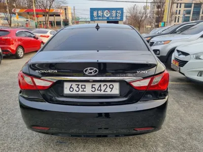Hyundai Sonata 2013, 131777 км, за 5200000 KRW
