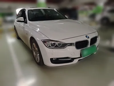 BMW 3 Series 2015, 190000 км, за 57021.15 CNY