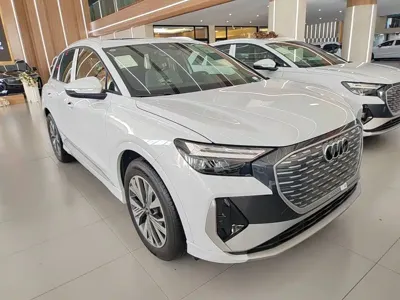 Audi Q4 e-tron 2026, 100 км, за 160000 CNY