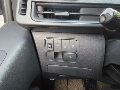 Hyundai Staria 2025, 9000 км, за 30800000 KRW - фото 17