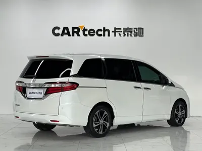Honda Odyssey 2016, 148000 км, за 76800 CNY - фото 6