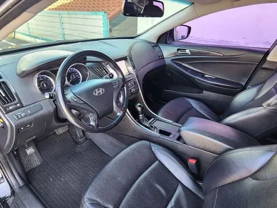 Hyundai Sonata 2013, 122478 км, за 4400000 KRW - фото 12