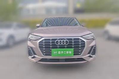 Audi Q3 2023, 36300 км, за 160216.83 CNY