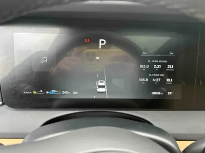 Li Auto Li ONE 2020, 88000 км, за 105800 CNY - фото 9
