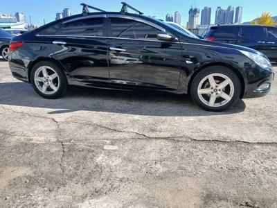 Hyundai Sonata 2011, 146941 км, за 3850000 KRW