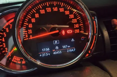 MINI MINI 2018, 40500 км, за 89012.61 CNY - фото 13