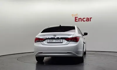 Hyundai Sonata 2013, 148459 км, за 4900000 KRW
