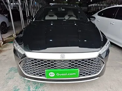 BYD Qin Plus 2024, 9300 км, за 51700 CNY