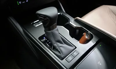 Lexus ES 2026, 3584 км, за 61000000 KRW - фото 9