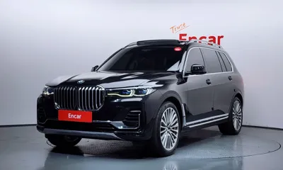 BMW X7 · 2022 год