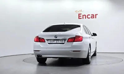 BMW 5-Series 2014, 84703 км, за 13500000 KRW