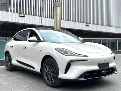 IM IM LS6 2023, 30000 км, за 102200 CNY