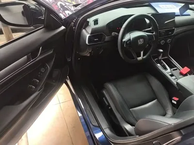 Honda Inspire 2022, 75200 км, за 88100 CNY - фото 16