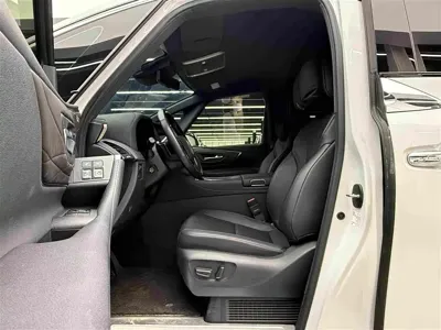 Toyota Vellfire 2025, 26400 км, за 795000 CNY - фото 6