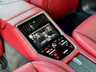 Porsche Panamera 2023, 61000 км, за 589800 CNY - фото 24