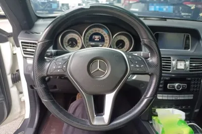 Mercedes-Benz E-Class 2014, 108100 км, за 57320.48 CNY - фото 10