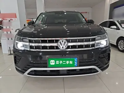 Volkswagen Teramont 2023, 93100 км, за 170300 CNY