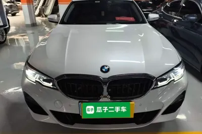 BMW 3 Series 2021, 59800 км, за 156958.31 CNY