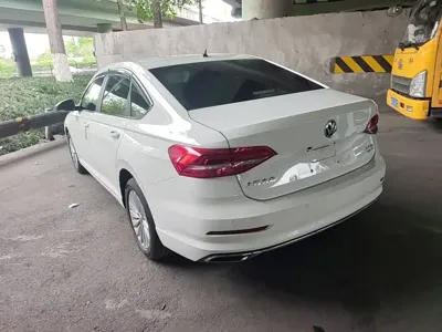 Volkswagen Lavida 2019, 88500 км, за 61100 CNY - фото 5