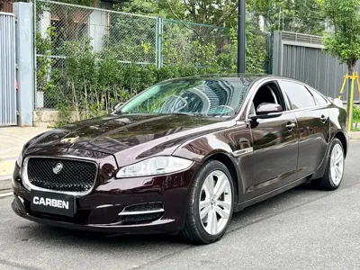 Jaguar XJ · 2012 год