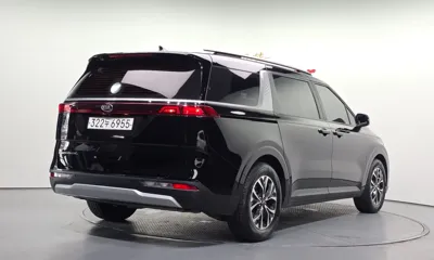 Kia Canival 2021, 110232 км, за 21000000 KRW