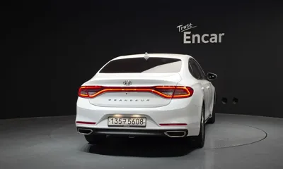 Hyundai Grandeur 2019, 112142 км, за 12900000 KRW