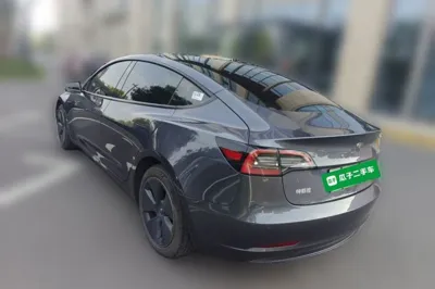 Tesla Model 3 2022, 49400 км, за 156455.26 CNY