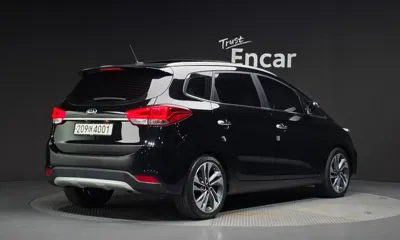 Kia Carens 2017, 110840 км, за 11500000 KRW - фото 2