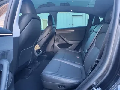 Tesla Model Y 2025, 1050 км, за 33220000 KRW - фото 9