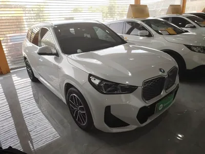 BMW iX1 2023, 35800 км, за 136271.47 CNY