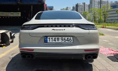 Porsche Panamera 2023, 57889 км, за 121000000 KRW - фото 2