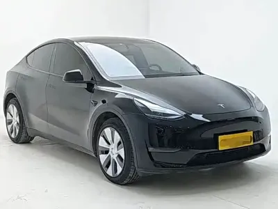 Tesla Model Y 2023, 20000 км, за 157800 CNY